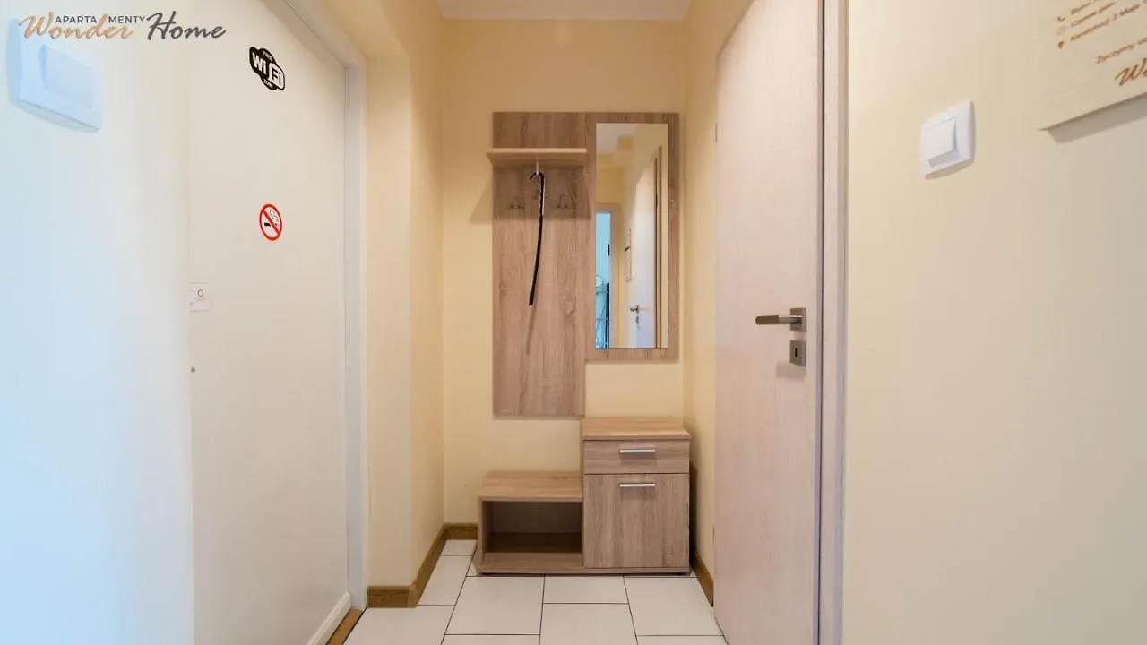 Wonder Home - Domki Gorskie Z Kominkami, Bezplatnym Parkingiem I Placem Zabaw Na Terenie Kompleksu Karpacz 0*,